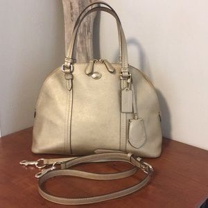 ⭐️ COACH Peyton gold dome satchel